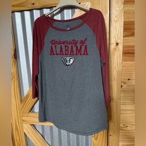 Alabama Crimson Tide Raglan Sleeve Baseball style Shirt. Size Large . NWT